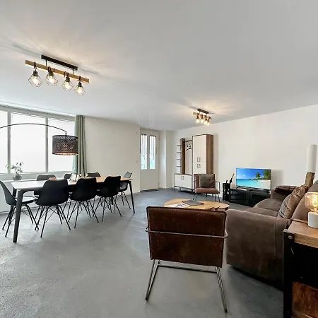 Appartement Plein Coeur De La Vieille De *